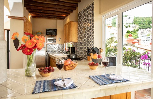 Amapas Condo | Luxury La Palapa Penthouse on Los Muertos Beach