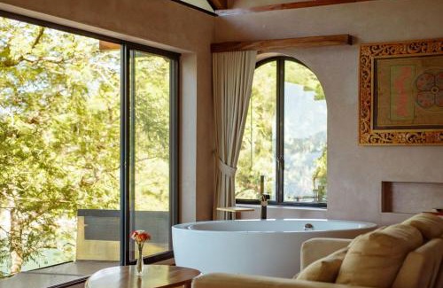 San Marcos La Laguna Villa | Luxury Lakefront Retreat at Casa Floresta
