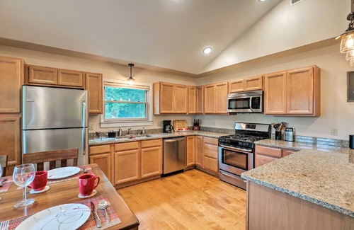 Seneca Falls Apartment | Luxury lakefront apartment - and a pool! Pool open Memorial Day - Labor Day.