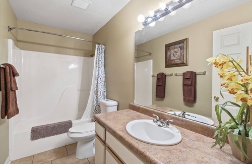 Table Rock Condo | Luxury Lakefront Corner Unit~ Indoor/Outdoor Pools ~ Hot Tub ~ Trout Fishing