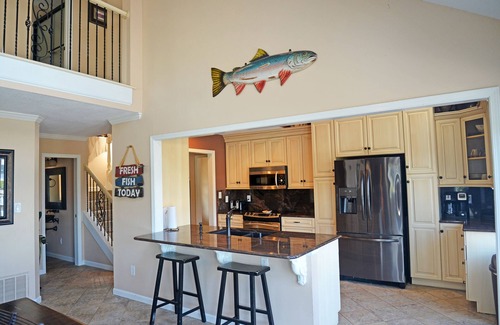 Greenwood House | Luxury Lakefront Estate! 6BR 4.5BA, Private Dock,Ramp, Lakeside Firepit & More!