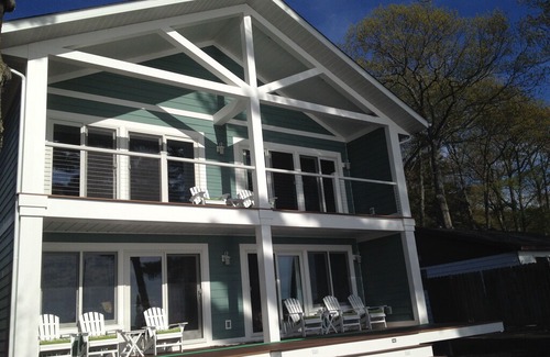 Grayling Cottage | Luxury Lakefront Home on Beautiful Lake Margrethe in Grayling, MI