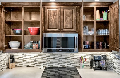 Willis House | Luxury Lakefront Home with Pool, Private Dock, Game Room, Putting Green & Outdoor Oasis!