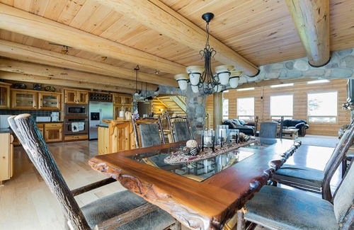 Zurich House | Luxury Lakefront Property w/private beach
