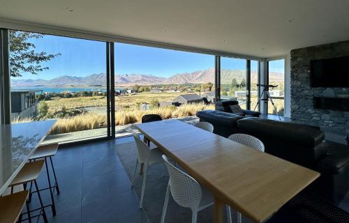 Lake Tekapo House | Luxury Lakeview Apartment - Lake Tekapo