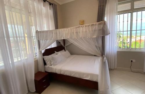 Kampala Apartment | Luxury Lakeview Penthouse in Munyonyo