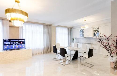 Tbilisi City Centre Apartment | Luxury Landing IV