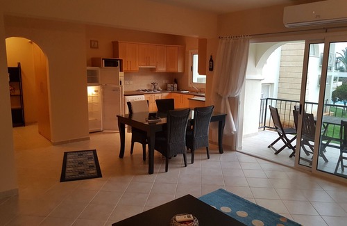 Gastria Apartment | Luxury Large 2 Bed Apartment sleeps 6 and has 3 pools with Sea & Mountain Views