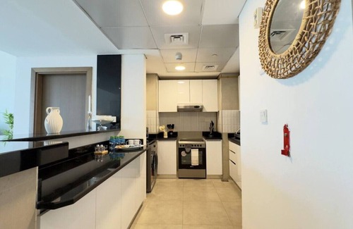 Al Raha Beach Apartment | Luxury Living at Its Best : 2BR in Al Rahah