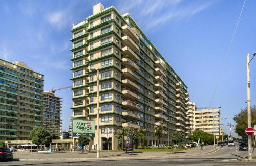 Leixões Apartment | Luxury Living by the Sea Matosinhos Marvel