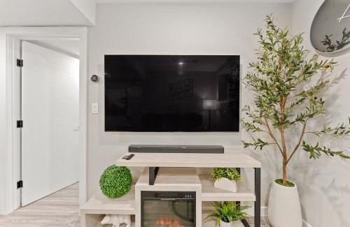 Southwest Calgary Apartment | Luxury Living Entire Suite-Private