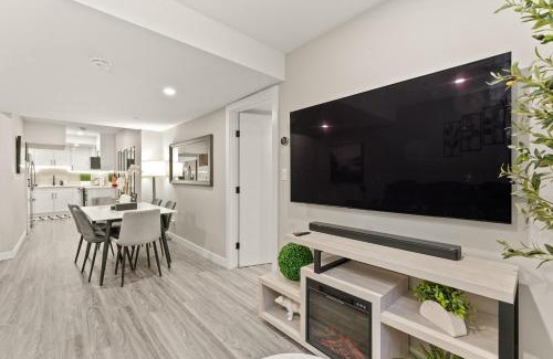 Southwest Calgary Apartment | Luxury Living Entire Suite-Private