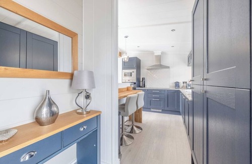 Windsor House | Luxury Lodge with Hot Tub in Windsor Marina