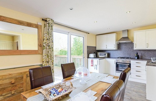 Pickering Ski Chalet | Luxury lodge with one double and one twin.