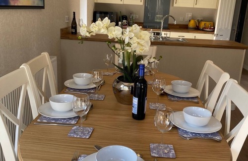 Ryther Apartment | Luxury Lodge with Woodland view with hot tub at Hollicarrs - Stag Lodge
