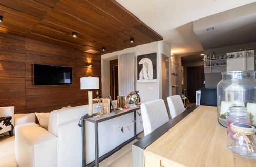 Grangesises Apartment | Luxury Lodges by Grand Hotel Sitea