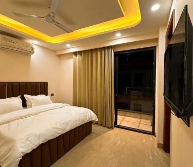 Vasant Kunj Apartment | Luxury loft #1