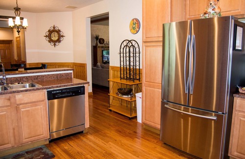 Boyne City House | Luxury Log Home "The Reserve"