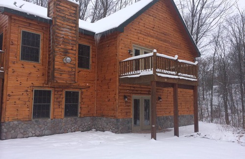 Boyne City House | Luxury Log Home "The Reserve"