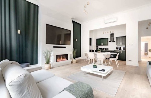Marylebone Apartment | Luxury Majestic Apartment in the ♥️ of Marylebone, Central London, w/Air Con