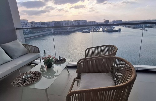 Muscat Apartment | Luxury marina view apartment in juman 2