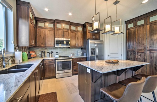 Moab House | Luxury Moab Vacation Rental w/Pool Access!