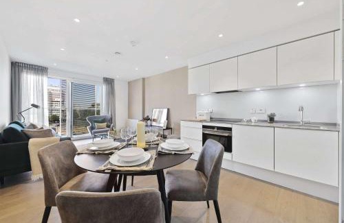 Elephant and Castle Apartment | Luxury Modern Flat in Central London
