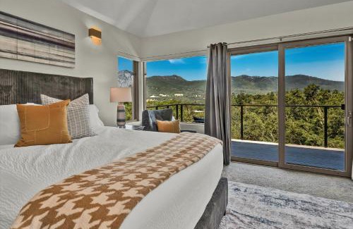 Fetters Hot Springs-Agua Caliente House | Luxury Modern Home with Views - 3 Acres, 4000 Sq Ft
