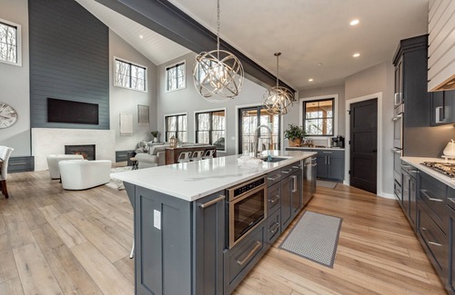 McHenry House | Luxury Mountain Cabin w/Game Room, Hot Tub & Views