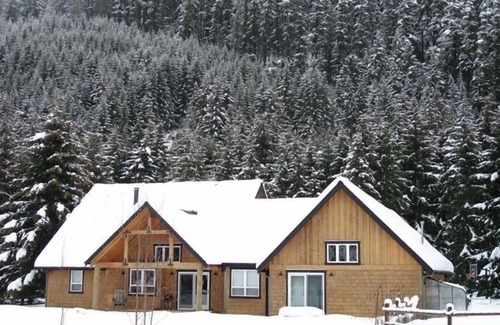 Enumclaw House | Luxury Mountain Home - Mt. Rainier/Crystal Mt. Premier Getaway!