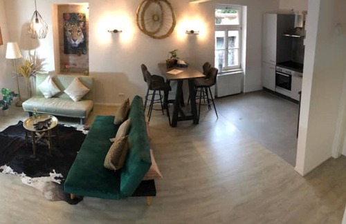 Hanau Apartment | LUXURY | NEAR FRANKFURT | 8 PERSON 24/7 CHECK