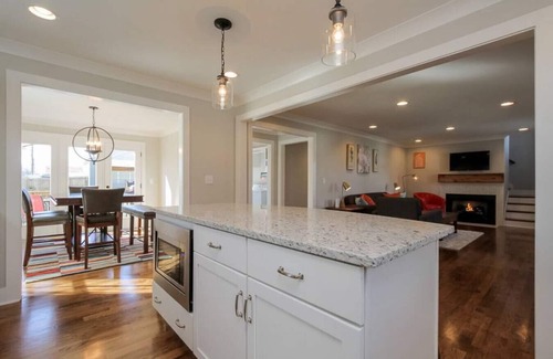 Historic Edgefield House | Luxury new E Nashville home blocks from 5 Points