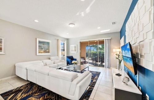 Four Corners Villa | Luxury New Villa near Disney with pool 6bedrooms