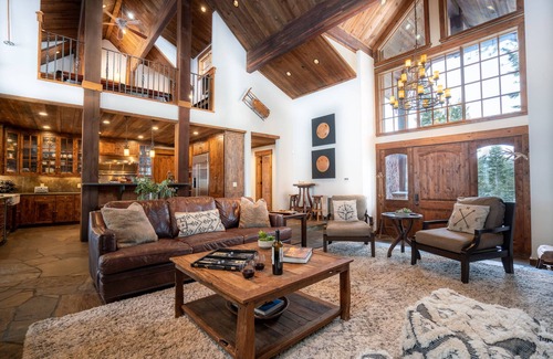 Truckee Cabin | Luxury Northstar Lodge