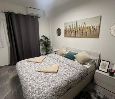 Centro Storico Apartment | Luxury Oasis in Milan Duomo Jacuzzi Sauna