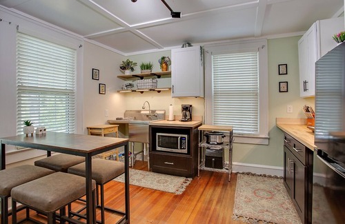 Tallahassee Apartment | Luxury Oasis near FSU w/King bed