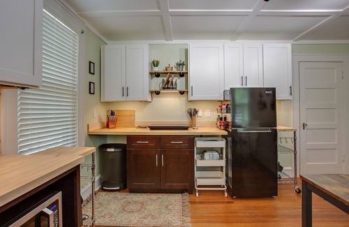 Tallahassee Apartment | Luxury Oasis near FSU w/King bed