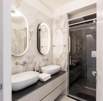 Santa Maria Novella Apartment | Luxury Oasis Penthouse in Florence Center