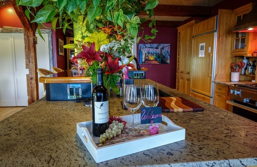 Boothbay Harbor House | LUXURY OCEAN FRONT BOOTHBAY HARBOR HOME- 3 BED, 2 BATH, SLEEPS 10- PETS OK
