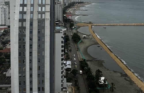 Bocagrande Condo | Luxury Ocean Front High - Rise in Bocagrande.