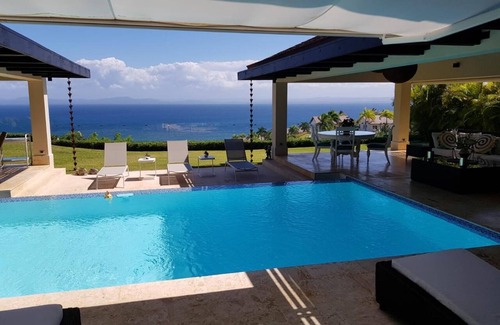 Centro House | Luxury Ocean View Villa | Bahia-Samana Port