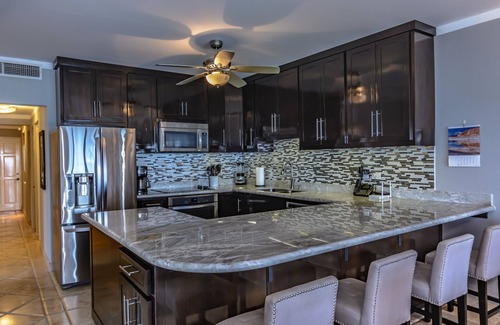 San Jose del Cabo Condo | Luxury Oceanfront 3 bedroom Condo.Surf and Sun!