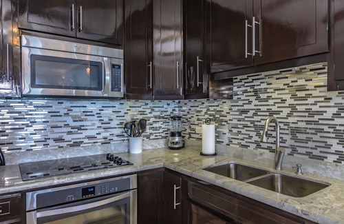 San Jose del Cabo Condo | Luxury Oceanfront 3 bedroom Condo.Surf and Sun!