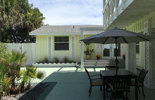 Floridana Beach House | Luxury Oceanfront Estate Direct on the Sand
