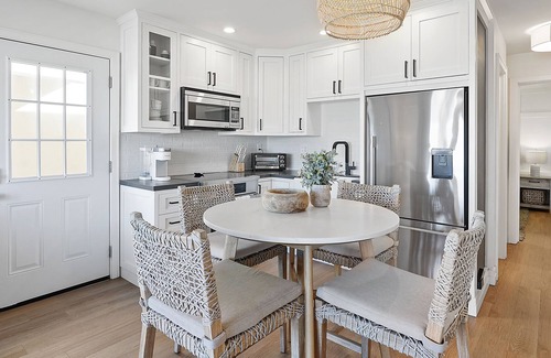 Mission Beach Condo | Luxury Oceanfront Condo w/ AC, Fire Pit, & Ocean Views