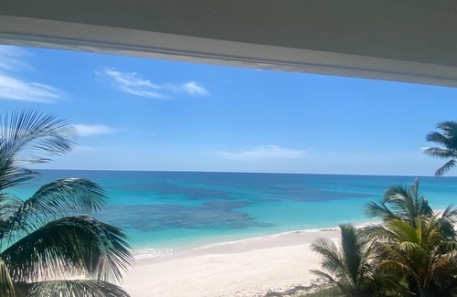Hope Town House | Luxury Oceanfront home in historic Hope Town village, Elbow Cay, Abaco, Bahamas