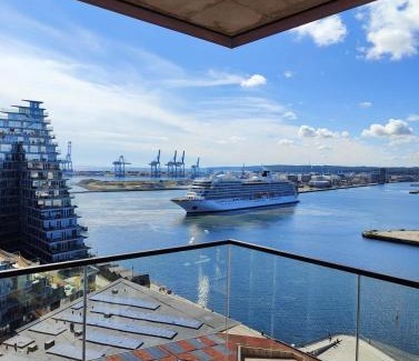 Aarhus C Apartment | Luxury on 12th floor - breathtaking ocean view