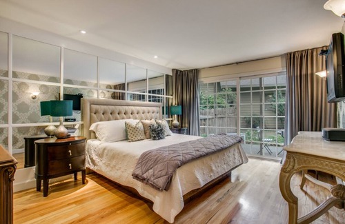 Mercer Island House | Luxury on Mercer Island bus to Seattle or Bellevue