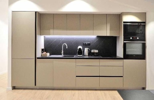 Mostar Apartment | Luxury one bedroom apartment, Balcony, AirCond, WiFi, fully equipped kitchen