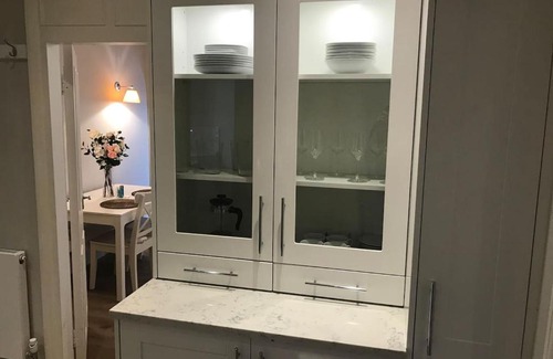 Redcliffe Apartment | Luxury One Bedroom Chelsea Apartment